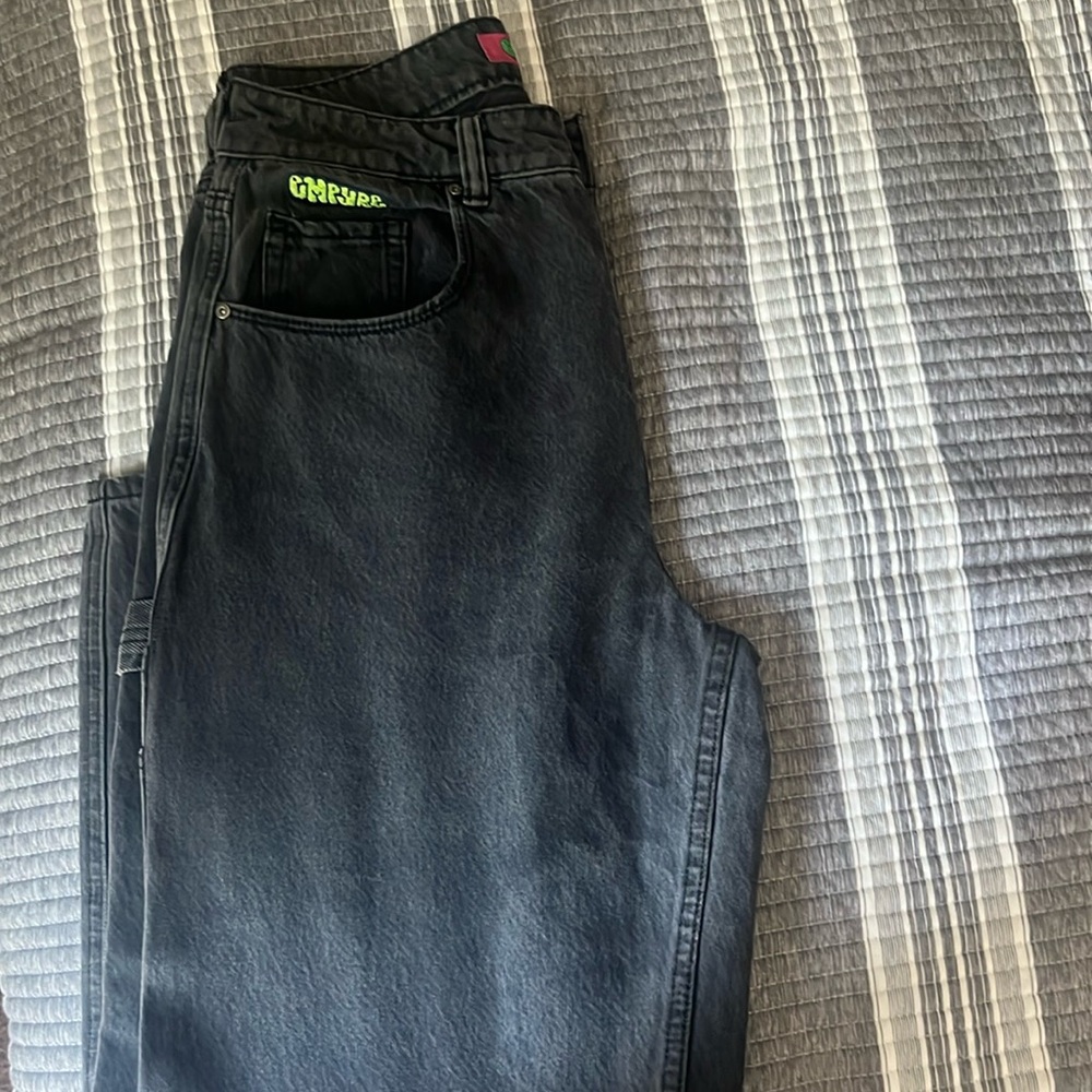 Black/Grey Empyres Size 6/7